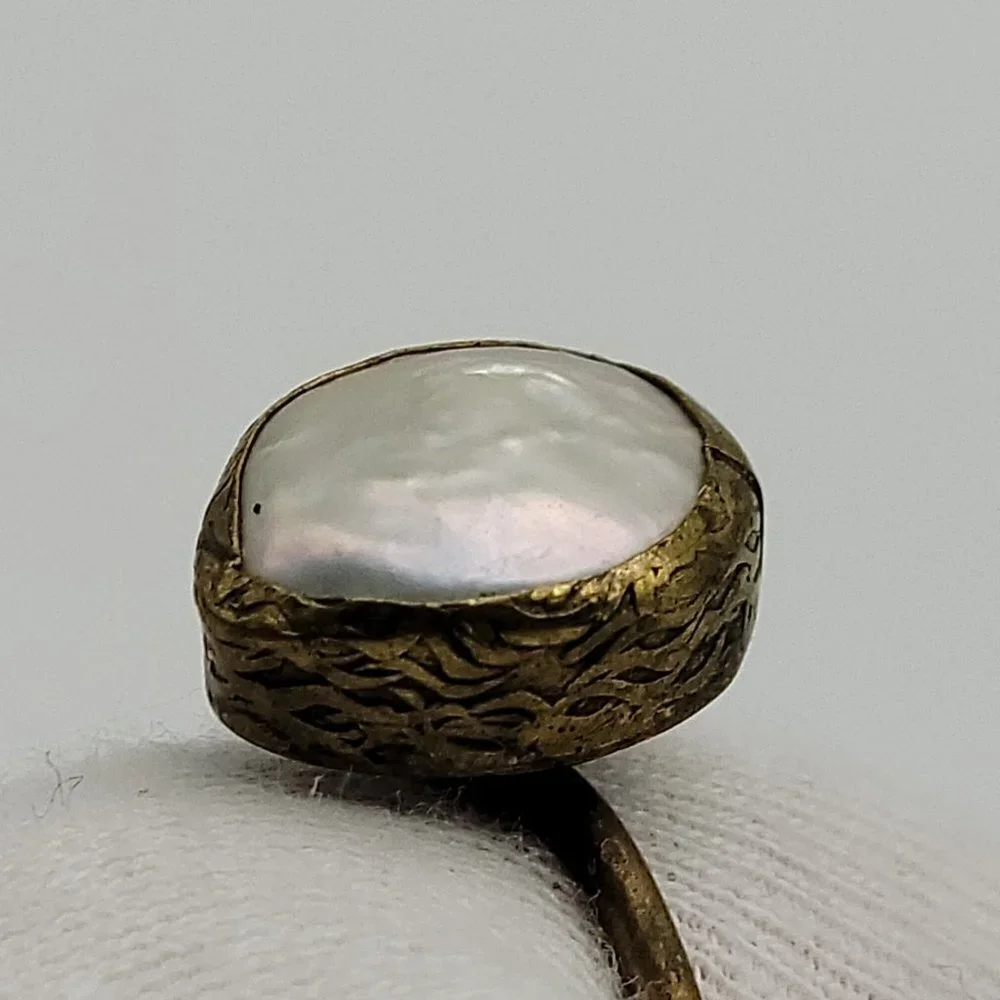 Vintage Antique Brass White Freshwater Pearl Inlay Adjustable Ring OS - Picture 8 of 11